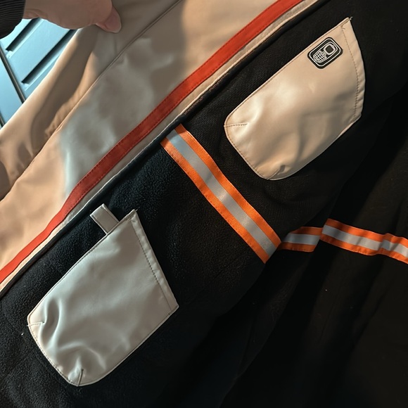 Weatherproof jacket - Picture 9 of 14